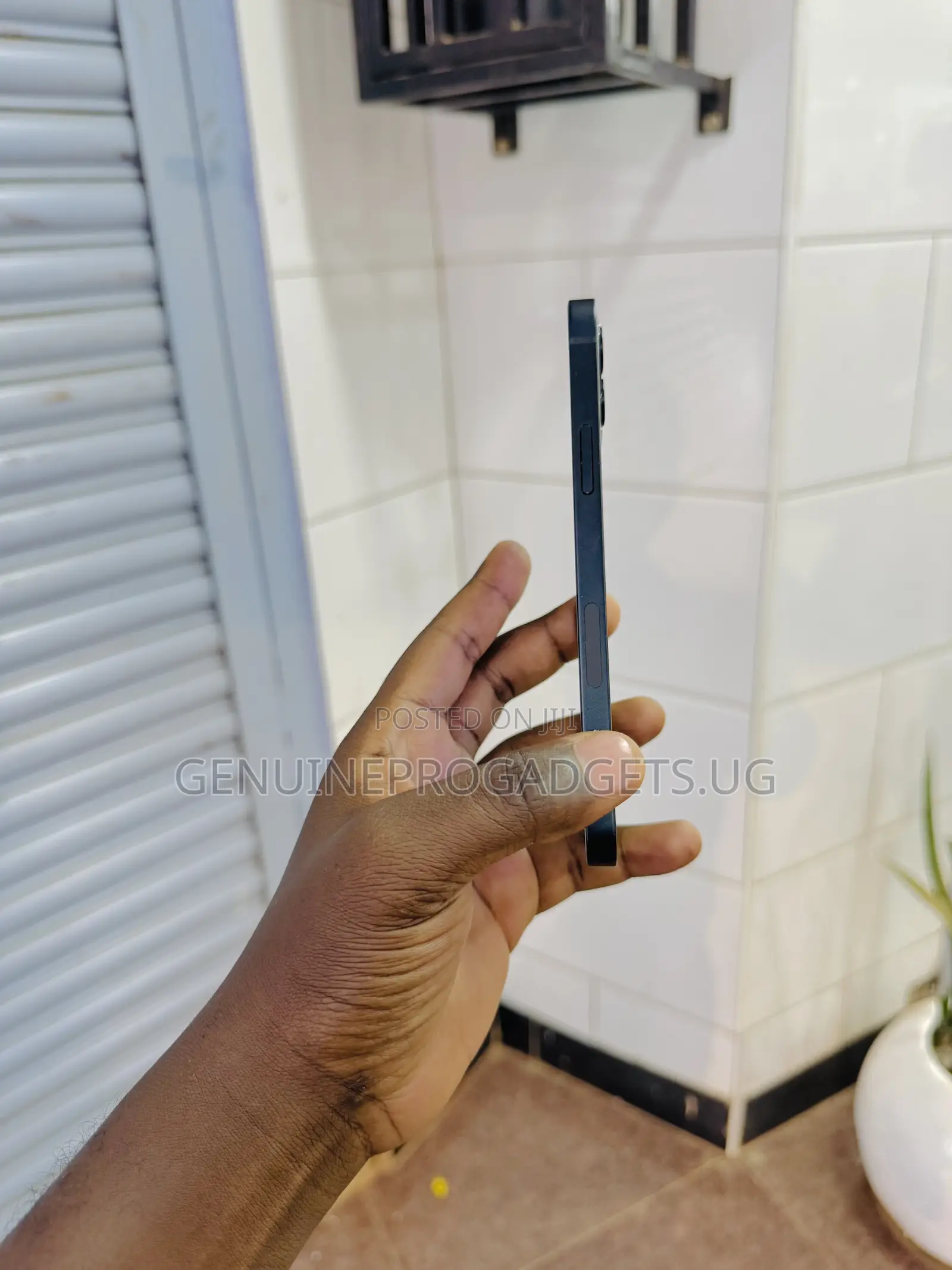 Apple iPhone 12 64 GB Blue