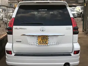 Toyota Land Cruiser Prado 2008 White