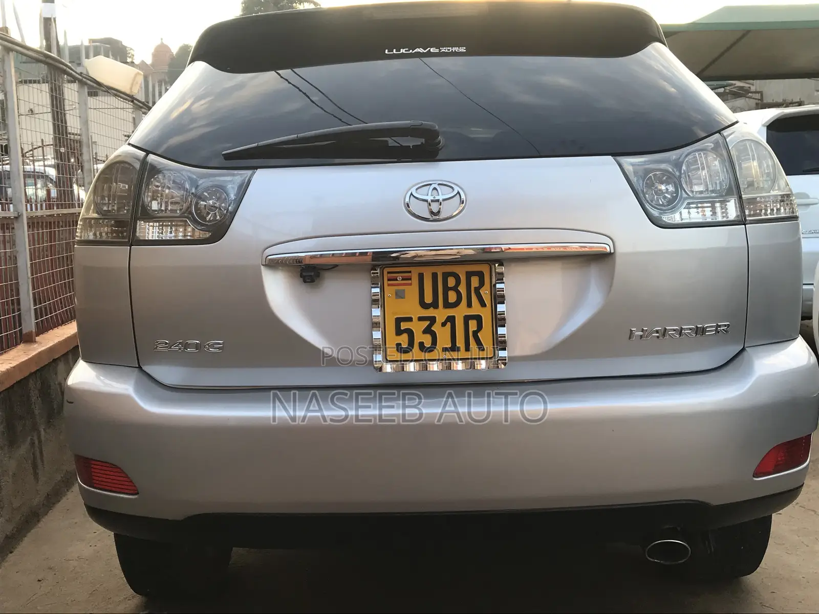 Toyota Harrier 2010 Silver