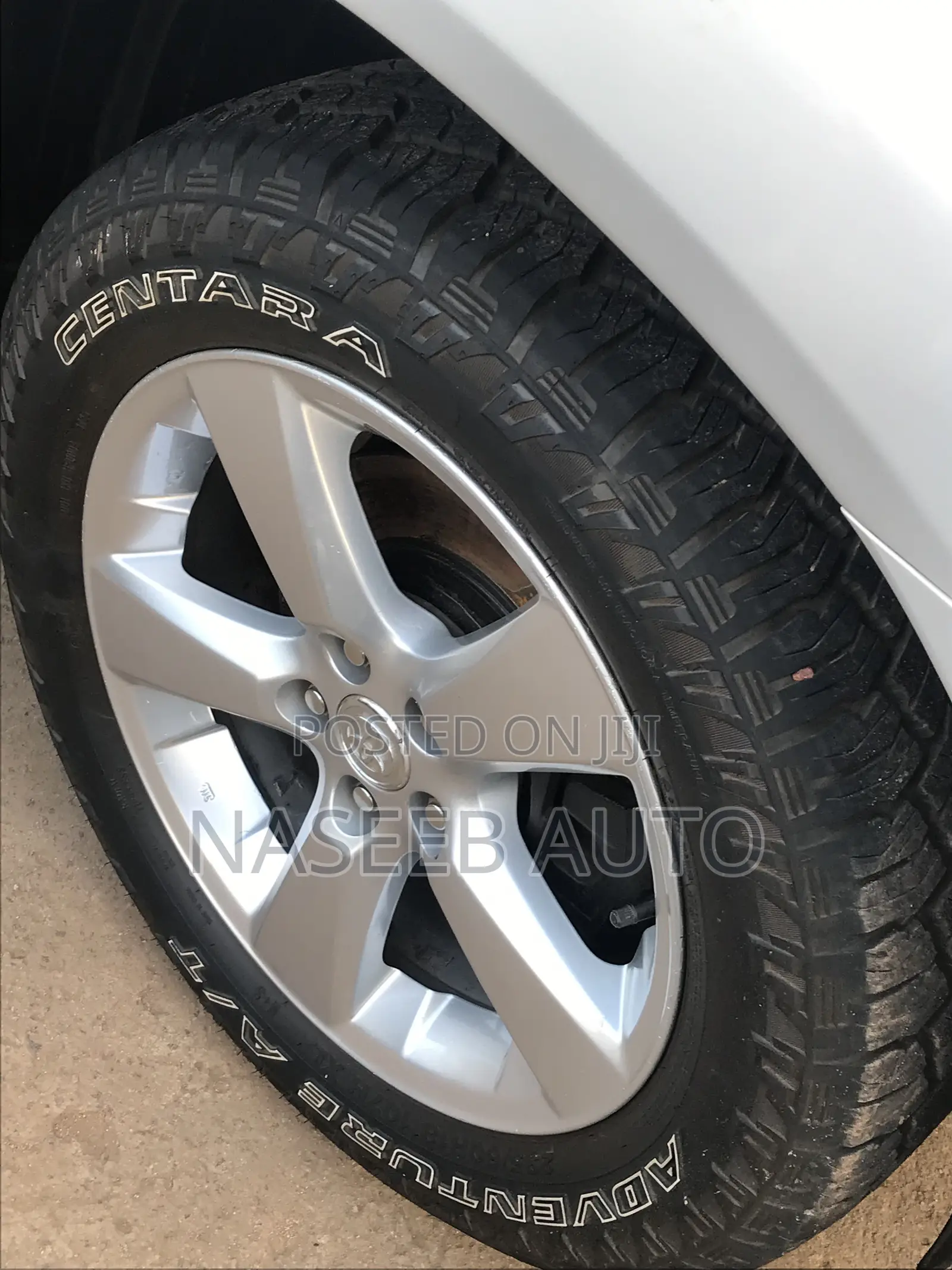 Toyota Harrier 2010 Silver