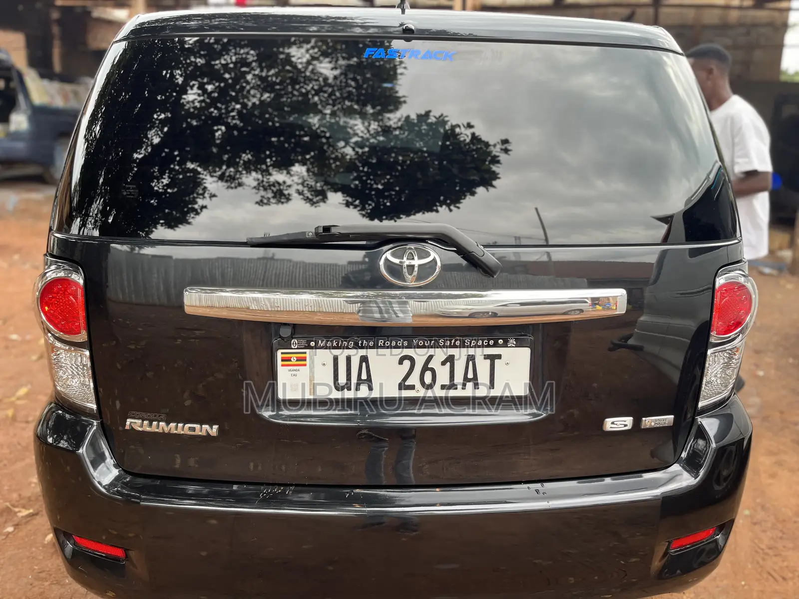 Toyota Rumion 1.5 FWD 2023 Black