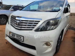 Toyota Alphard 2.4 Petrol AWD 2012 White