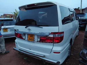 Toyota Alphard 2005 Off white