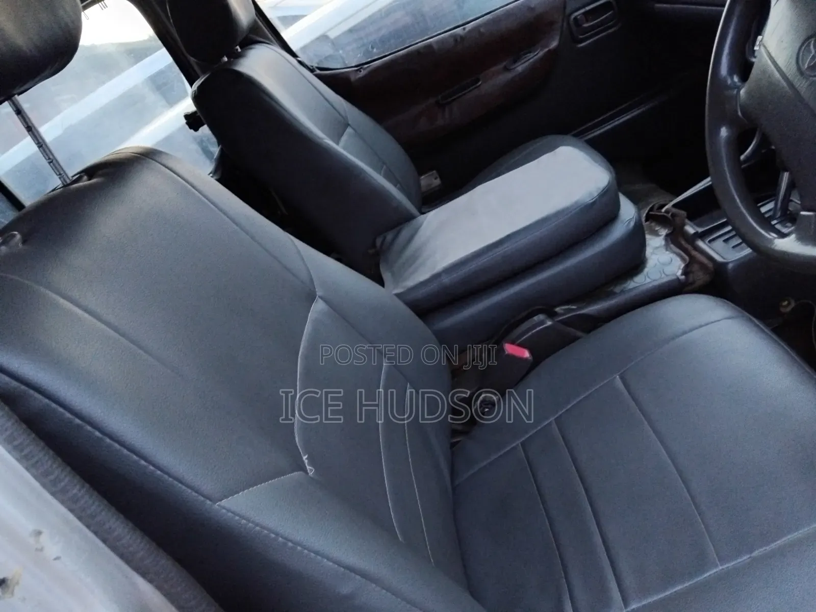 Toyota HiAce 2001