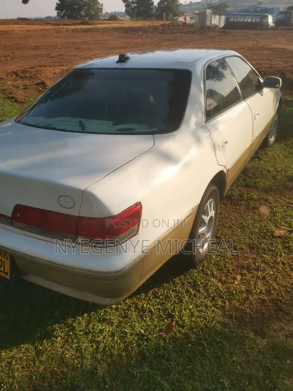 Toyota Mark II 2001 Pearl