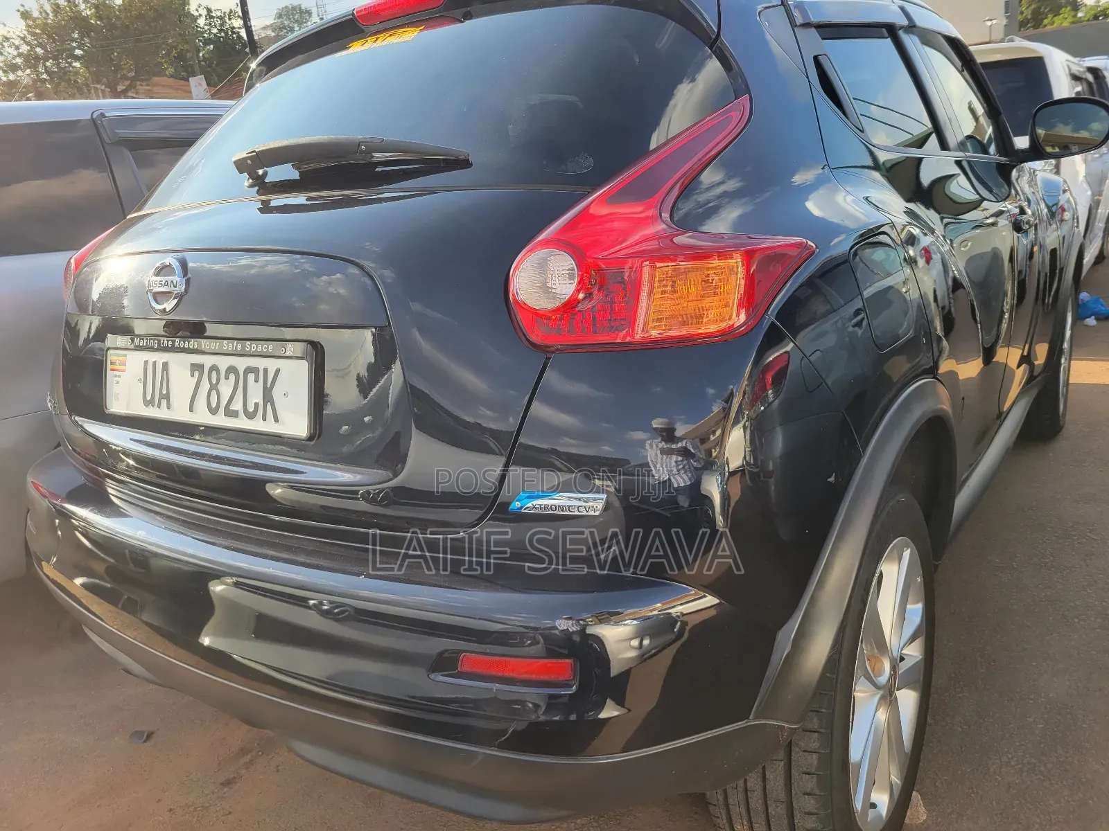 Nissan Juke S 4dr Hatchback (1.6L 4cyl Turbo CVT) 2014 Black