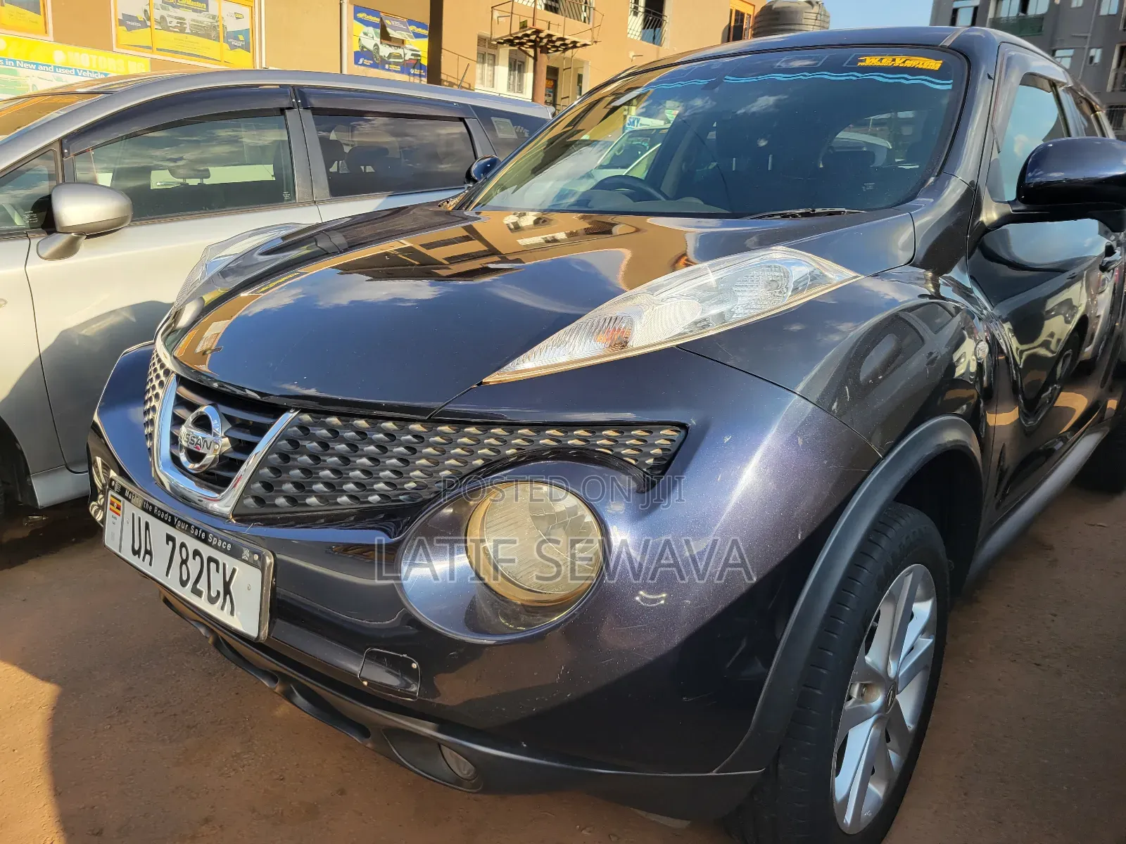 Nissan Juke S 4dr Hatchback (1.6L 4cyl Turbo CVT) 2014 Black
