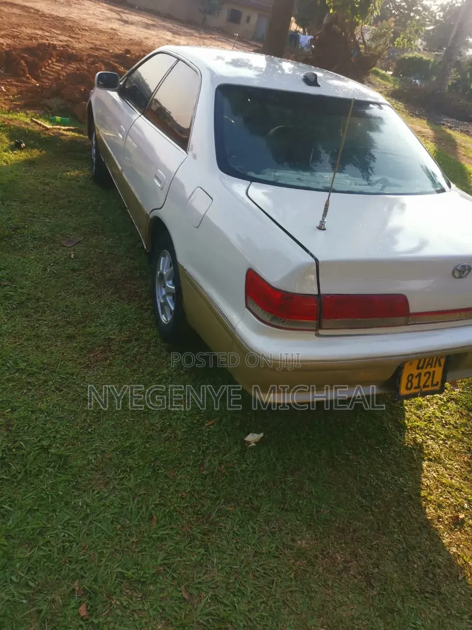 Toyota Mark II 2001 Pearl