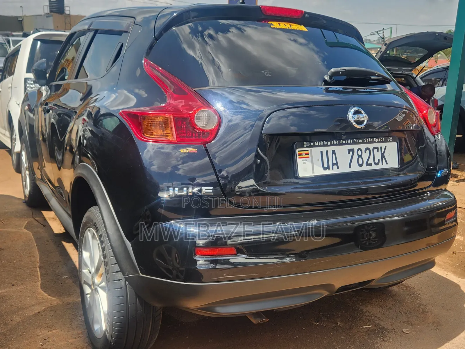 Nissan Juke 2012 Black