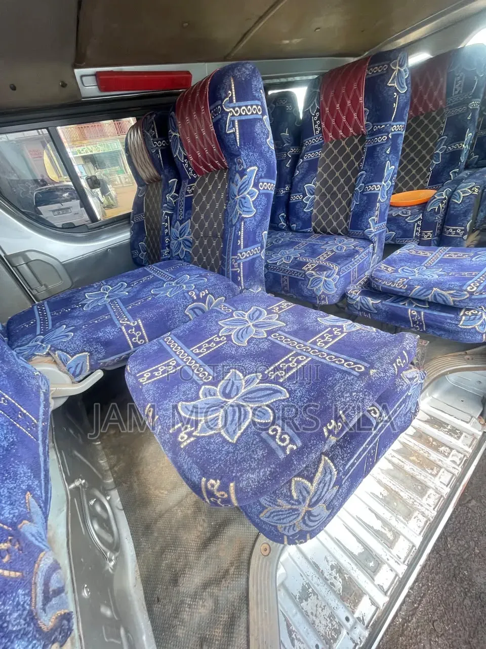 Toyota HiAce 2007 Blue