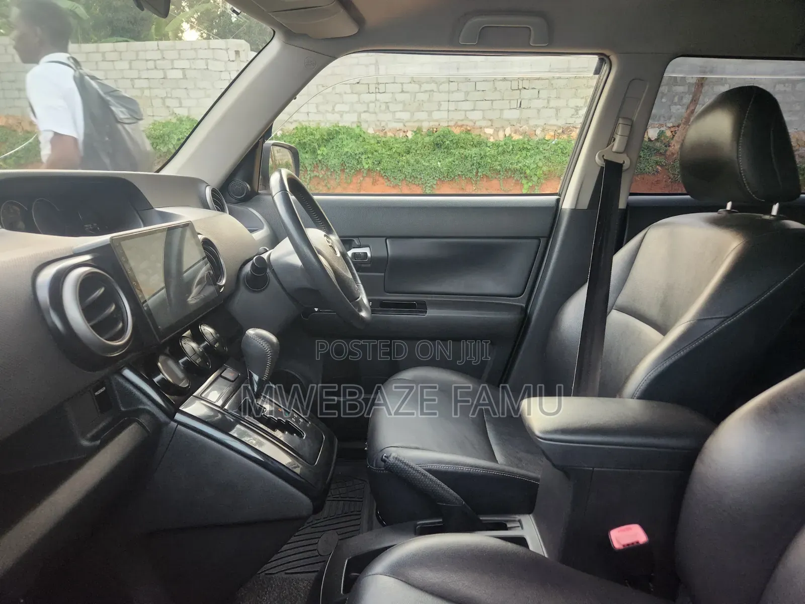 Toyota Corolla Rumion 2011 Black