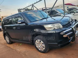 Toyota Corolla Rumion 2011 Black