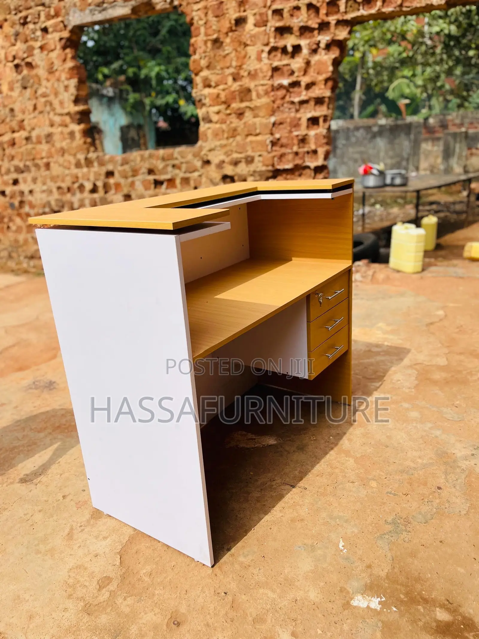 Reception Desk for Simple Office