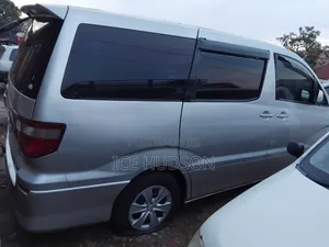Toyota Noah 2001 Silver