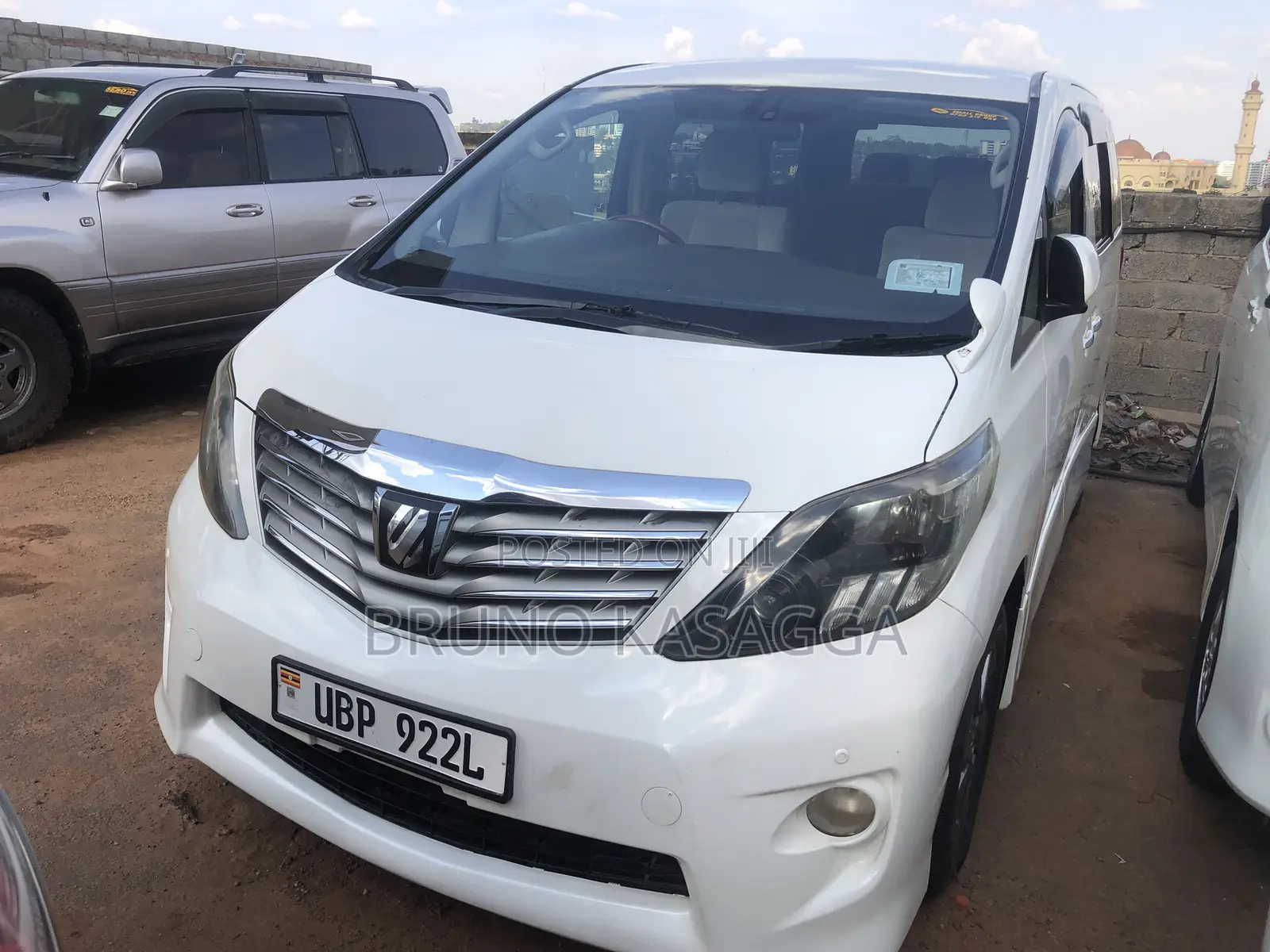 Toyota Alphard 2010 White