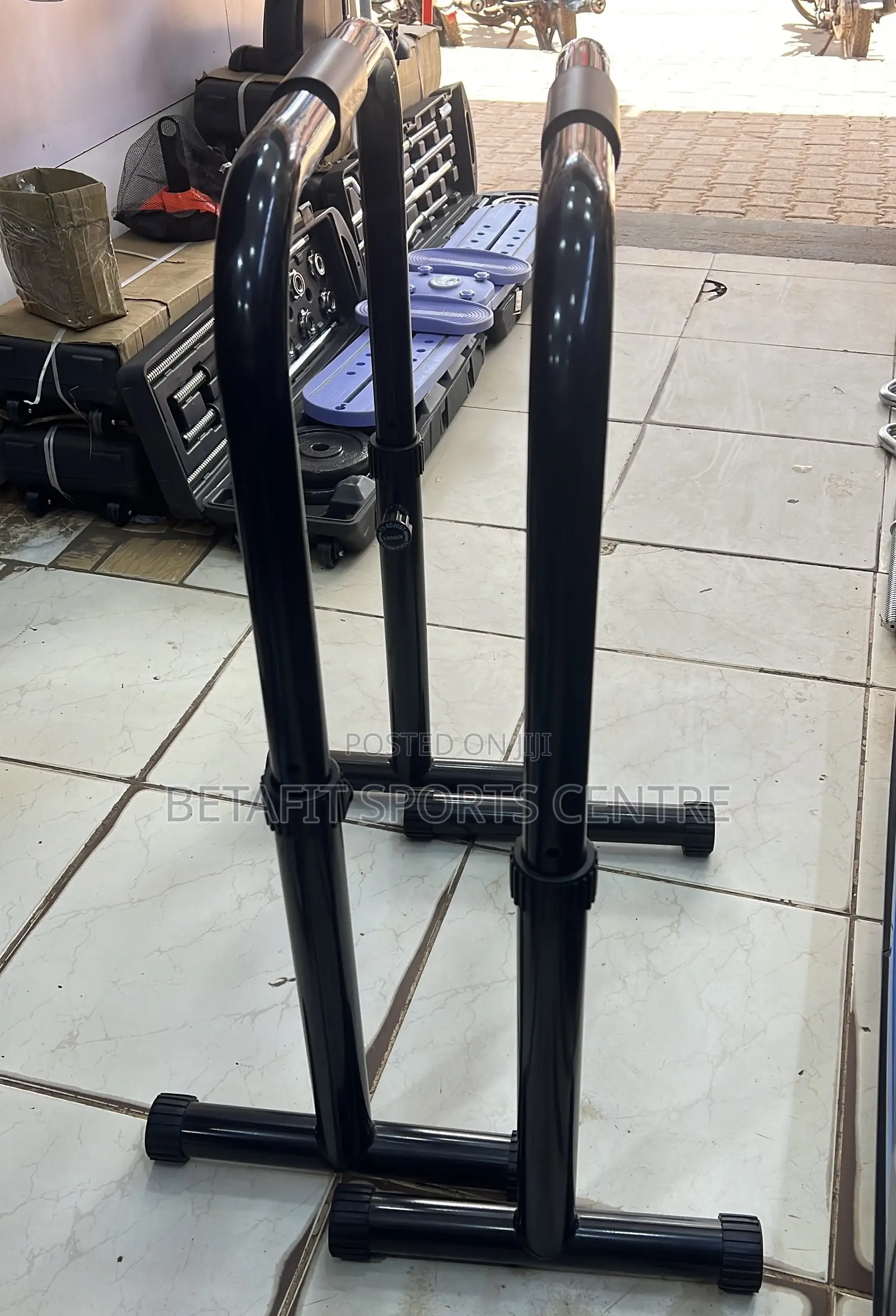 Dip Stand Station Parallel Bars