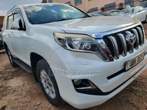 Toyota Land Cruiser Prado 2.8 D-4D 2015 White