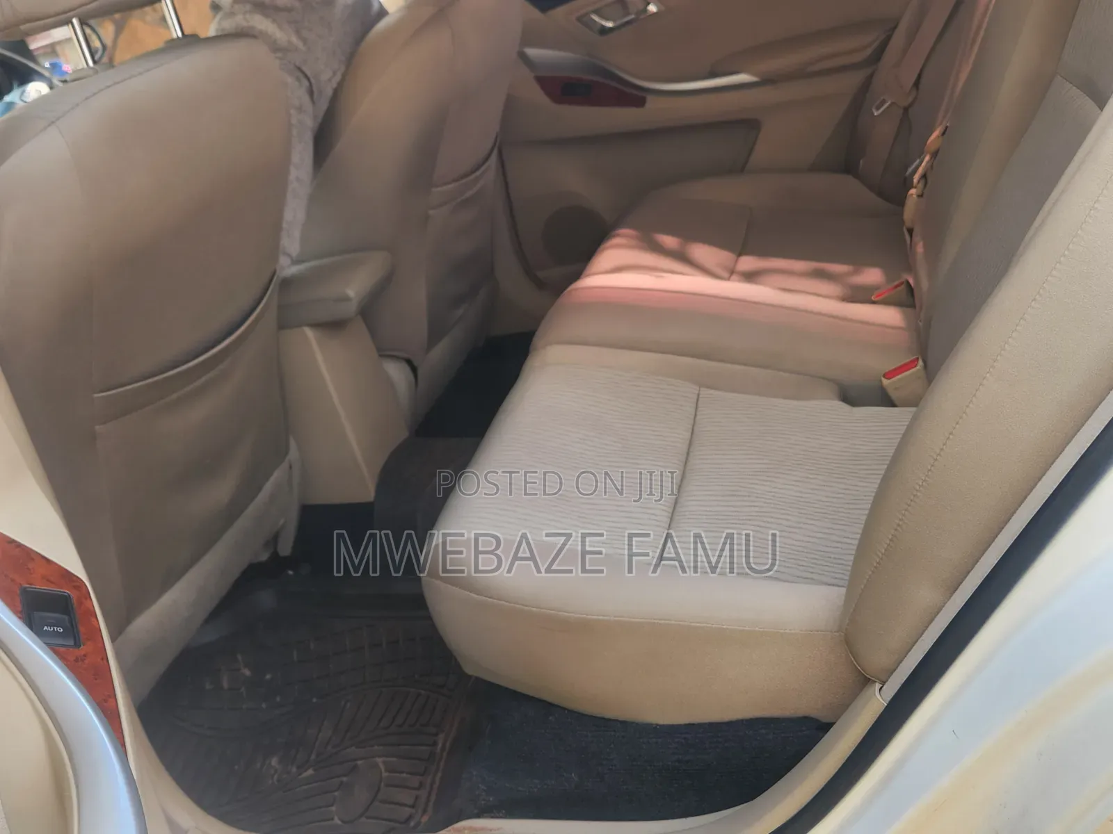 Toyota Premio 2014