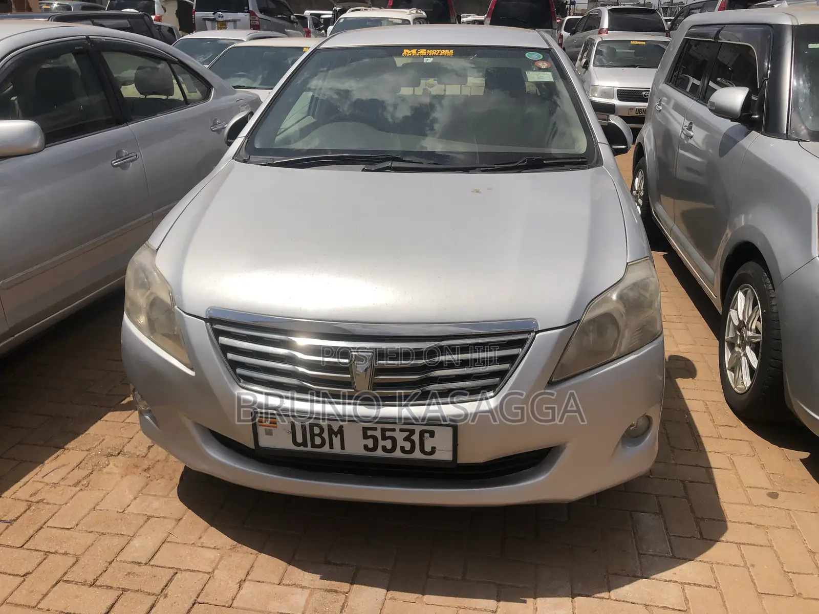 Toyota Premio 2010 Silver