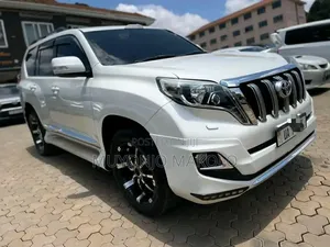 Toyota Land Cruiser Prado 2013 White