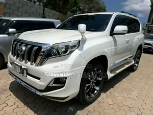 Toyota Land Cruiser Prado 2013 White