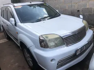 Nissan X-Trail 2002 White