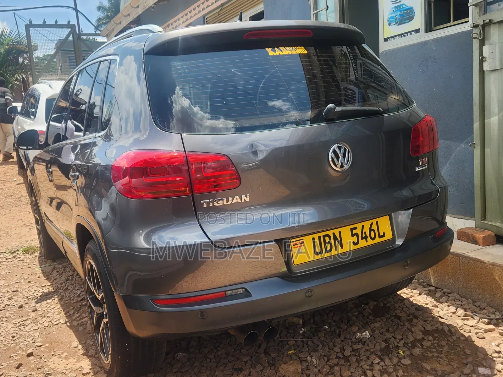 Volkswagen Tiguan 2012 Gray