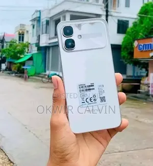 New Infinix Smart 20 128 GB Silver