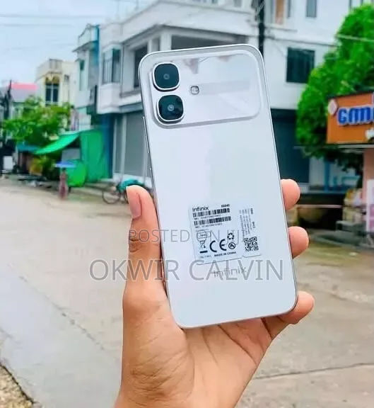 New Infinix Smart 20 128 GB Silver