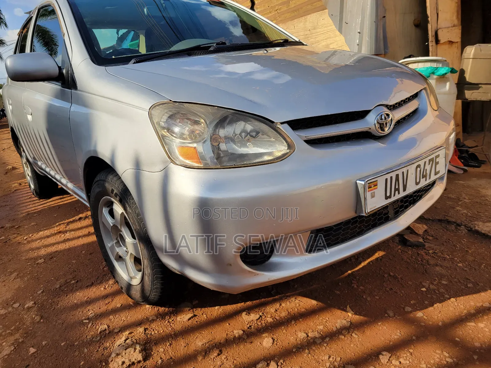 Toyota Platz 1.5 FWD 2003 Silver