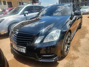 Mercedes-Benz E250 2011 Black