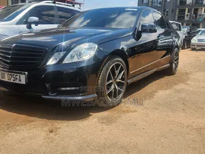 Mercedes-Benz E250 2011 Black