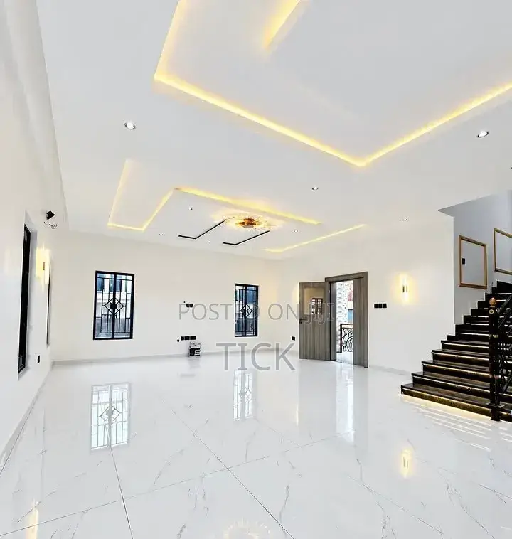 5bdrm Duplex in Kyanja, Nakawa for rent