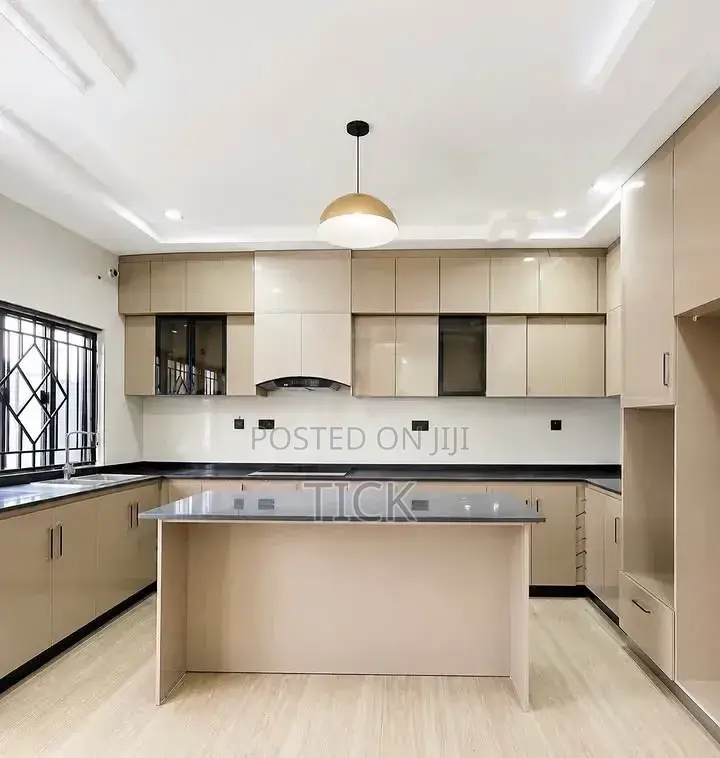 5bdrm Duplex in Kyanja, Nakawa for rent