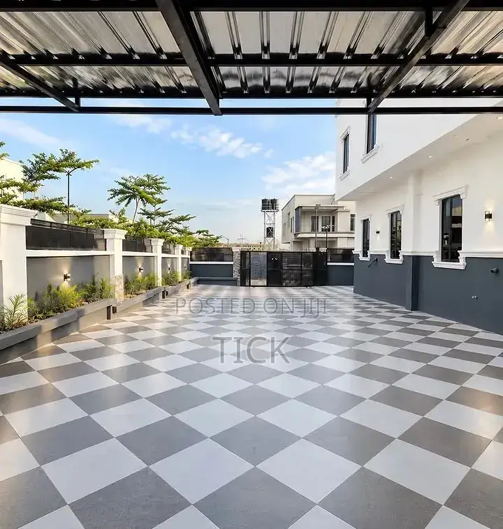 5bdrm Duplex in Kyanja, Nakawa for rent