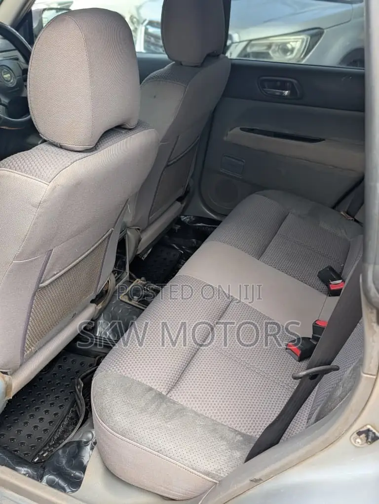 Subaru Forester 2002 Silver