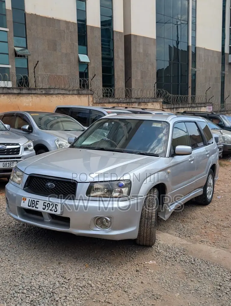 Subaru Forester 2002 Silver