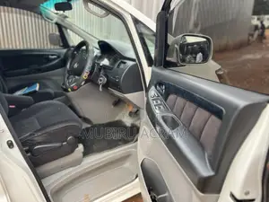 Toyota Alphard 2006 White