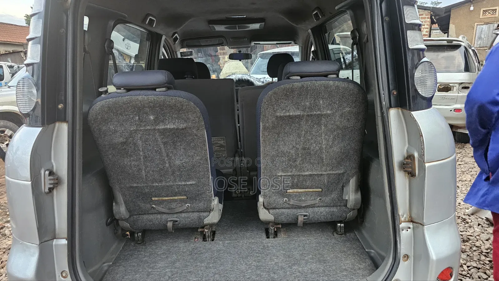 Toyota Sienta 2007 Silver