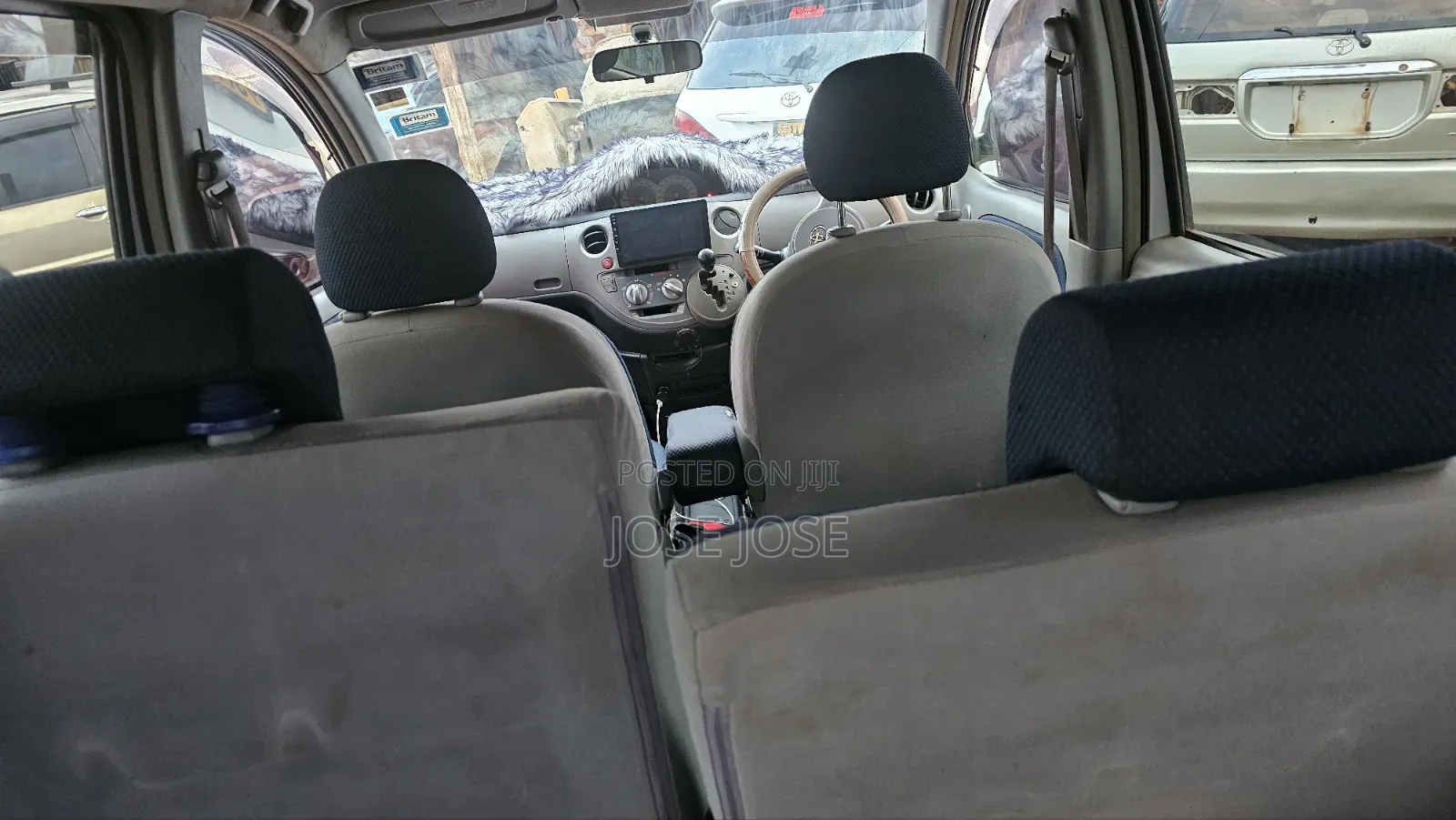 Toyota Sienta 2007 Silver