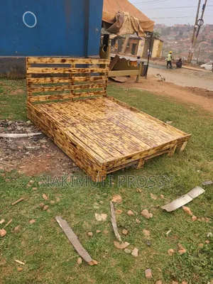 5by6 Pallet Bed Burnt