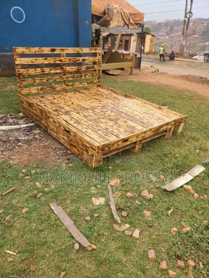 5by6 Pallet Bed Burnt