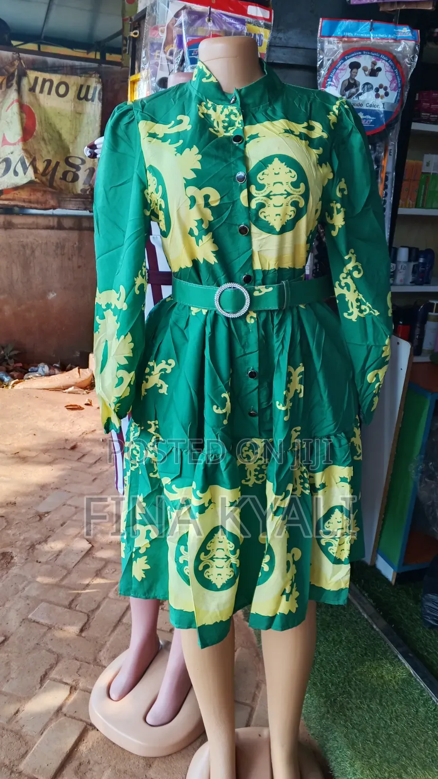 Green Round Elegant Dress