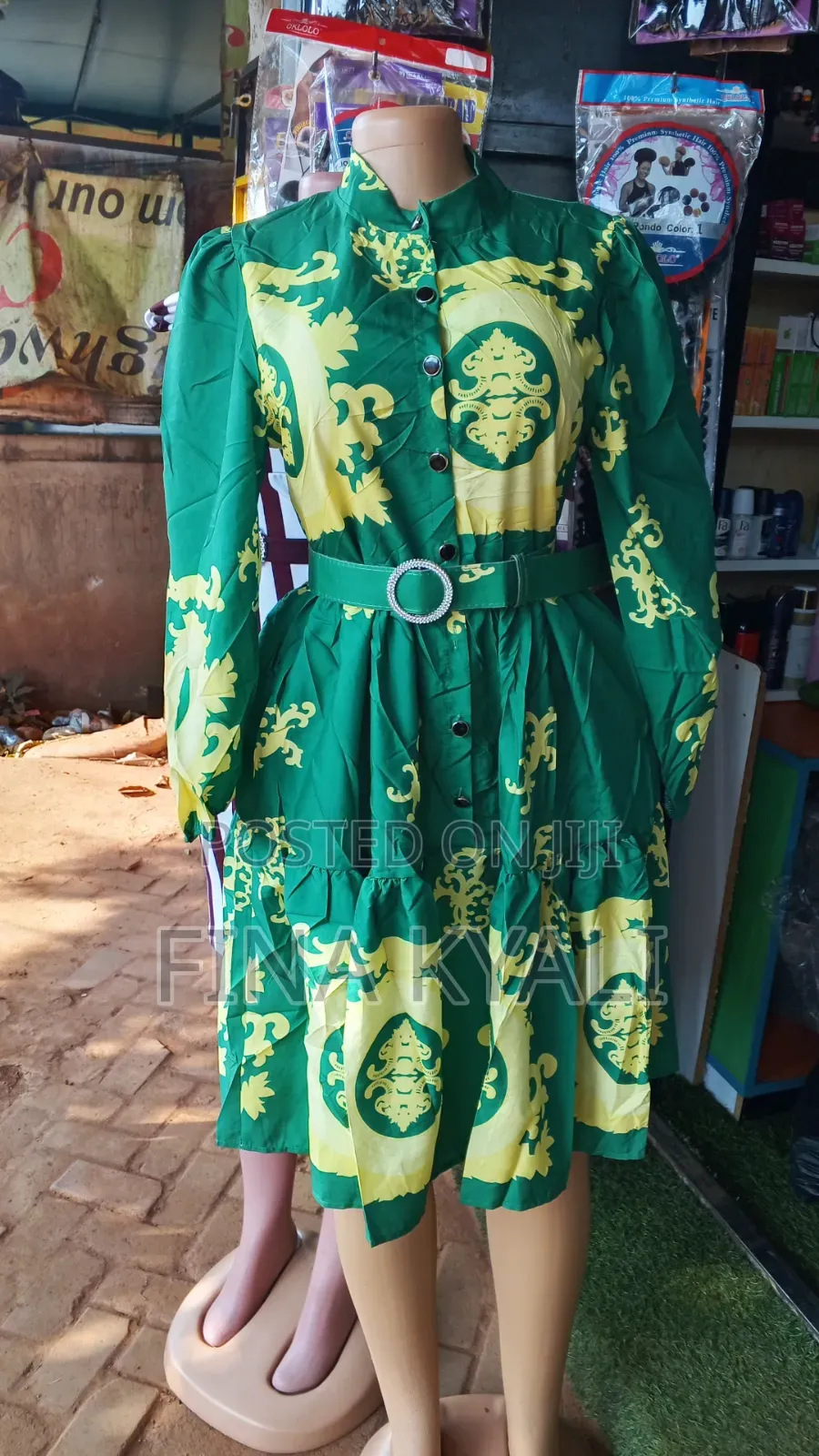 Green Round Elegant Dress