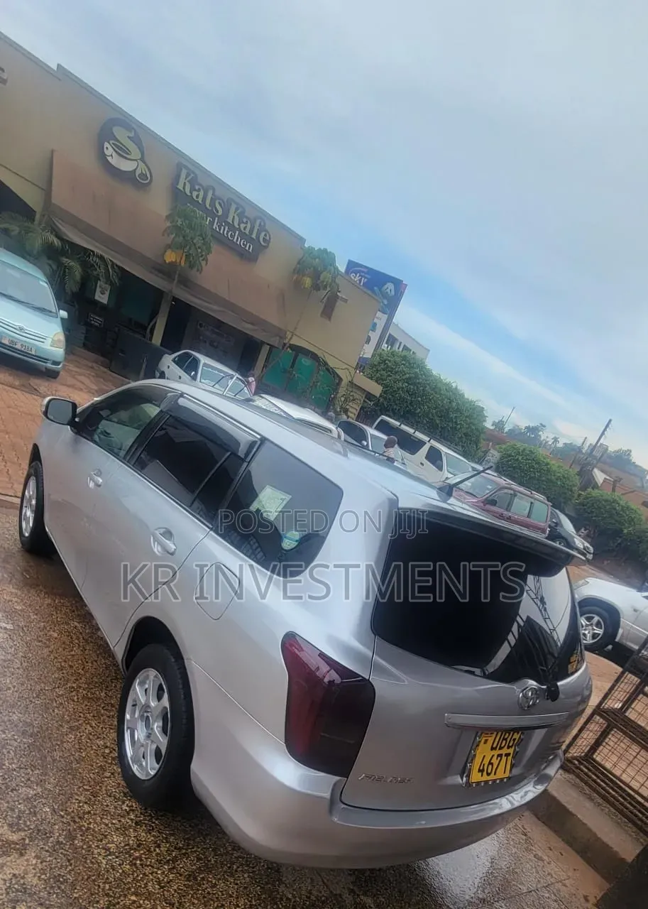 Toyota Corolla Fielder 1.5 Petrol AWD 2008 Silver