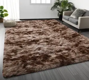 Center Carpets