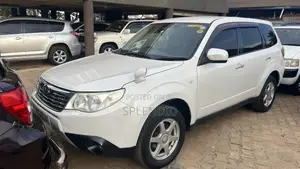 Subaru Forester 2010 White