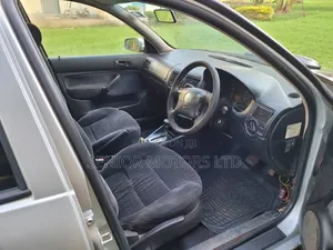 Volkswagen Golf 2003 Silver