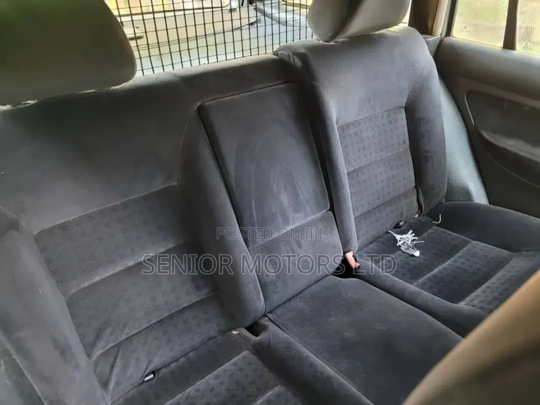 Volkswagen Golf 2003 Silver