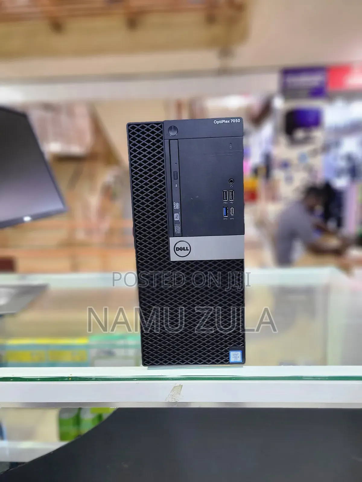 Desktop Computer Dell 8GB Intel Core i5 SSD 256GB